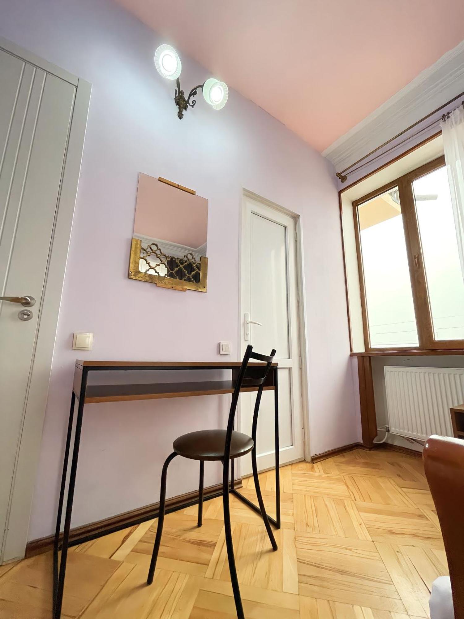 Guest House Top Floor Telavi Exterior photo
