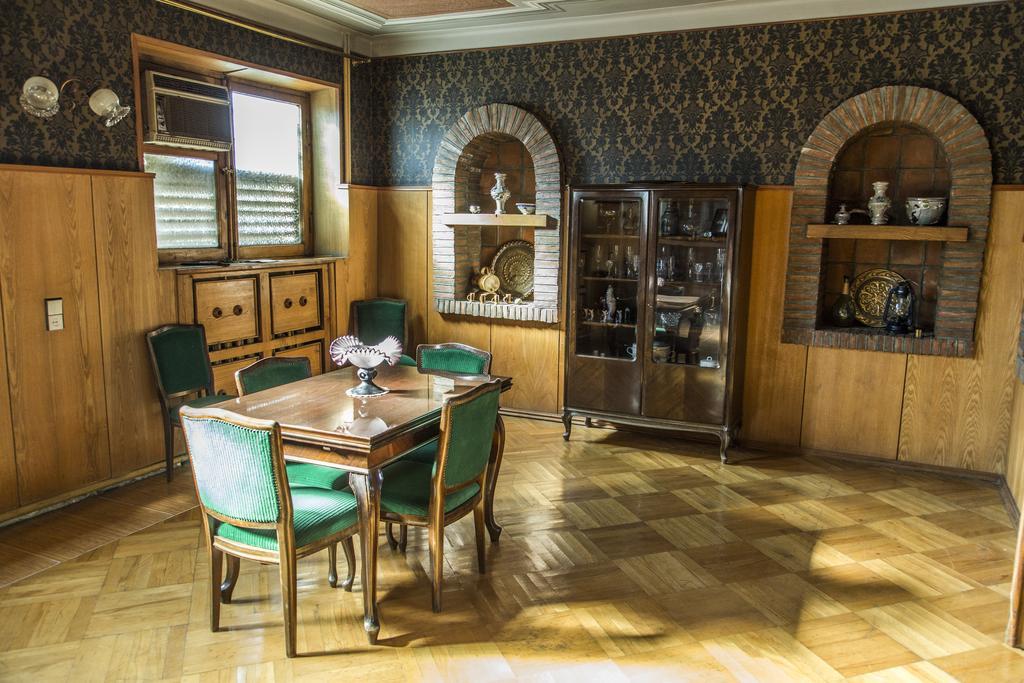 Guest House Top Floor Telavi Exterior photo